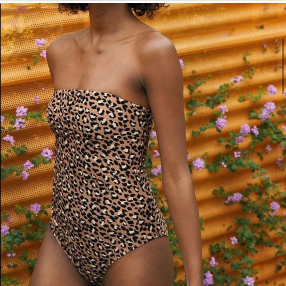 Aerie bandeau leopard swimsuit w/ removable straps